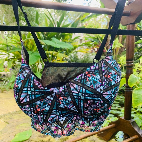 Victoria’s Secret PINK colorful bra - Picture 1 of 3